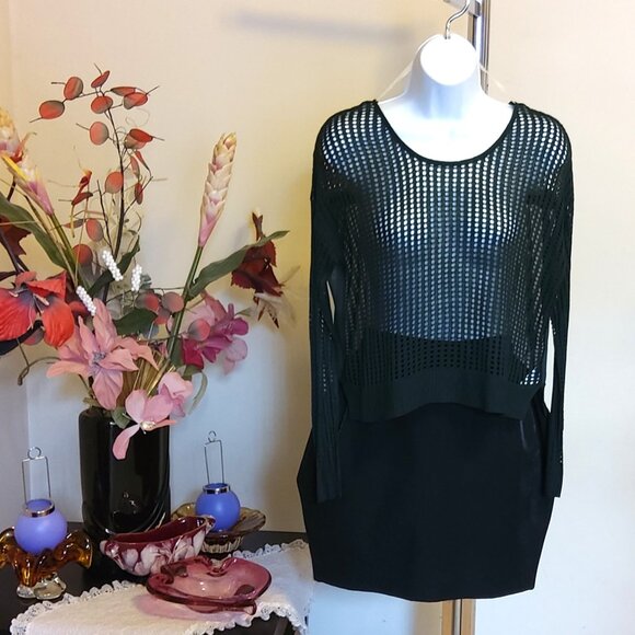 NWOT KENSIEGIRL Women’s Spring Summer Long Sleeve Beach Cover Olive Green Top S - Picture 4 of 5